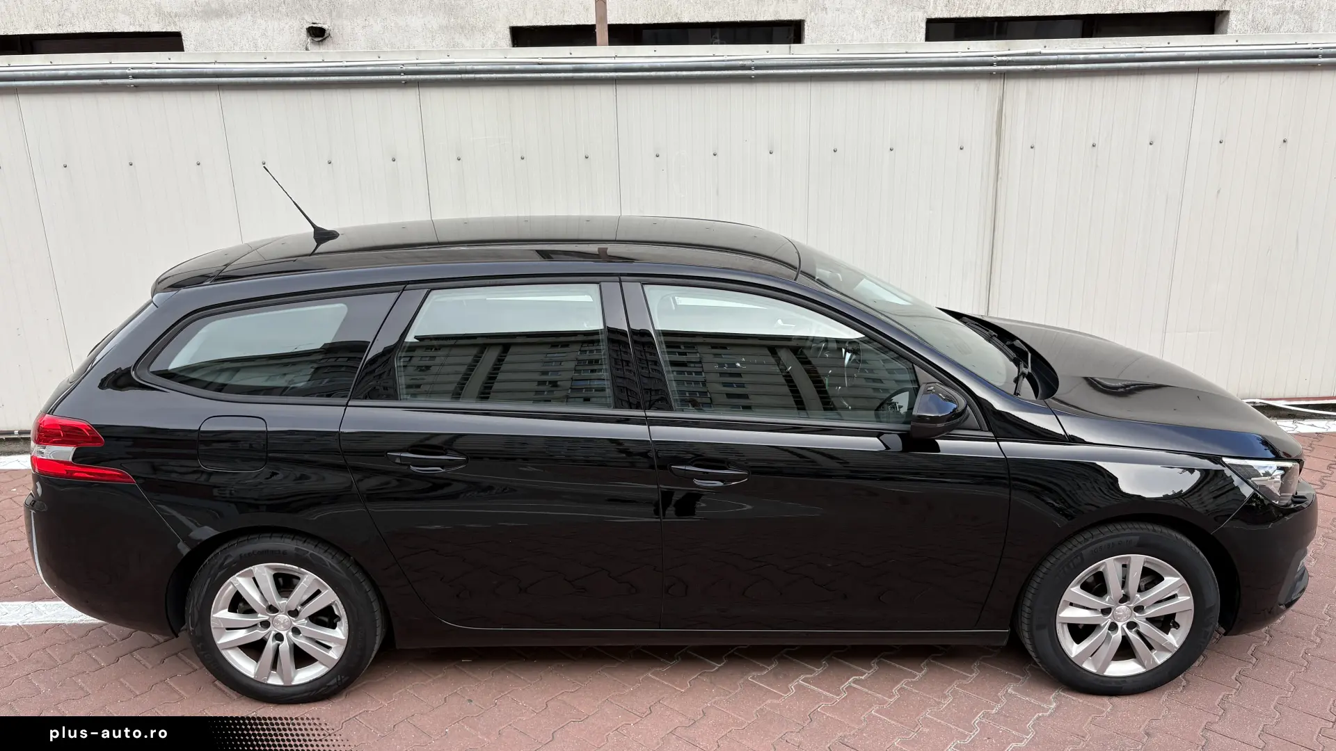 TVA deductibil! 308 SW automat EAT8 131CP – 09 2019 146464km