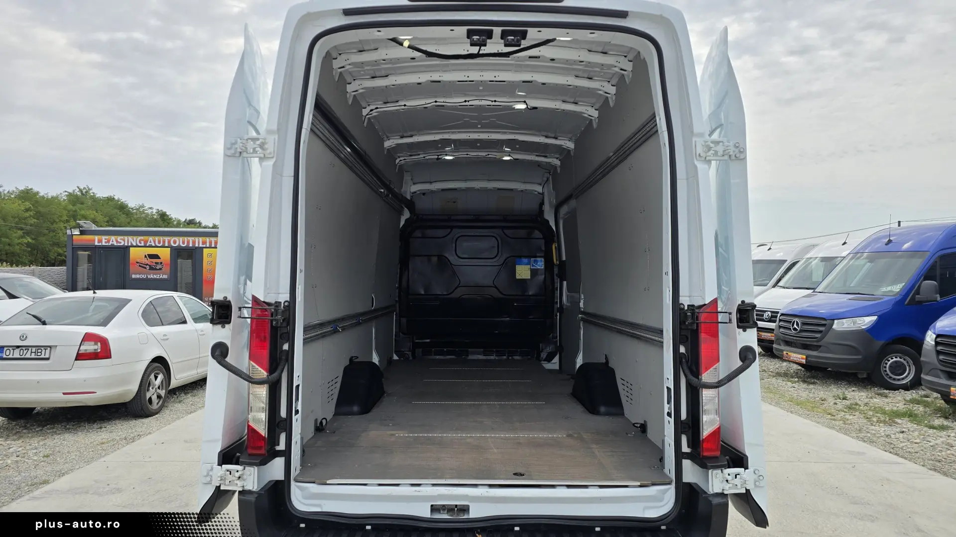 2019 Ford New Transit L4H3