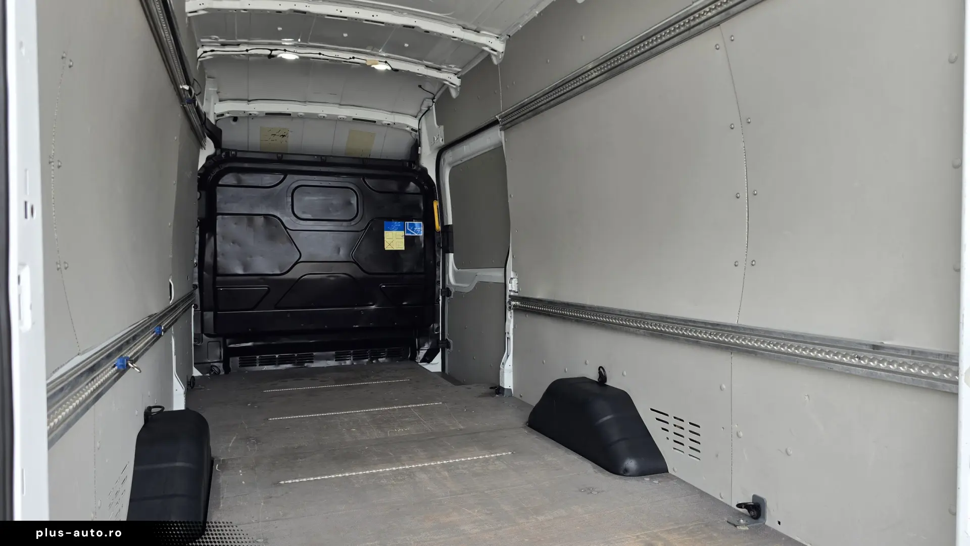 2019 Ford New Transit L4H3