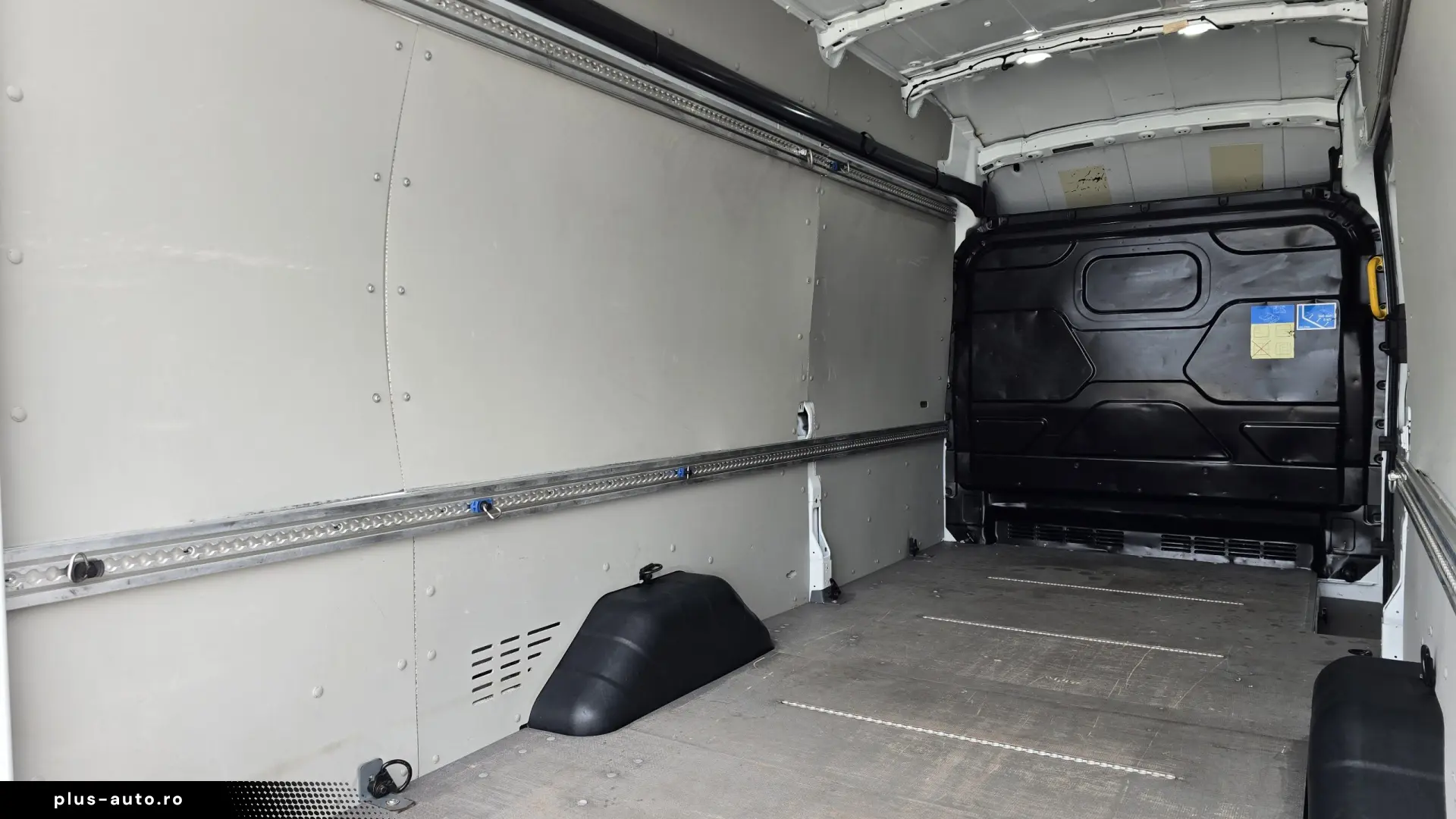 2019 Ford New Transit L4H3
