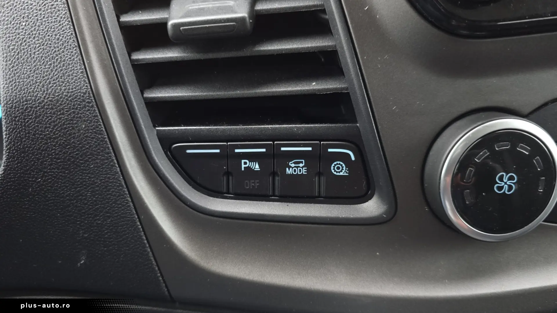 2019 Ford New Transit L4H3