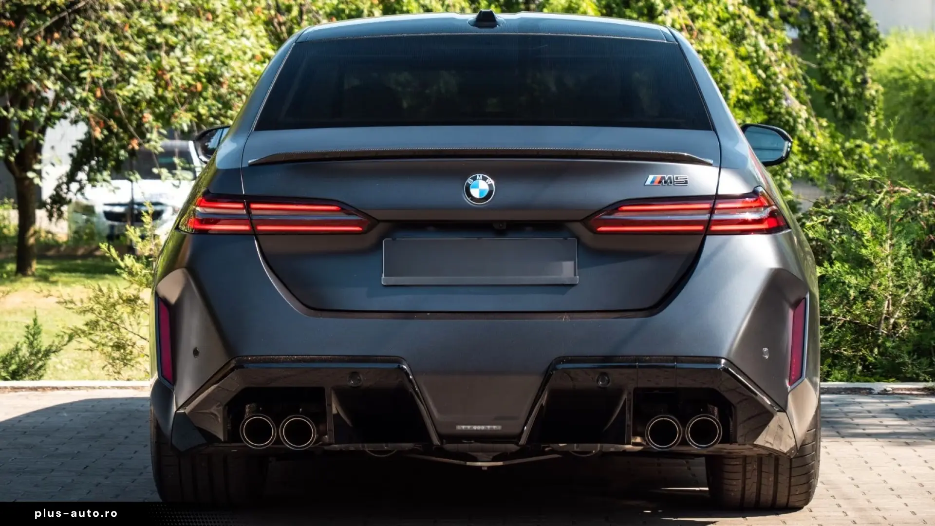 BMW M5 Plug-in Hybrid M xDrive M Steptronic