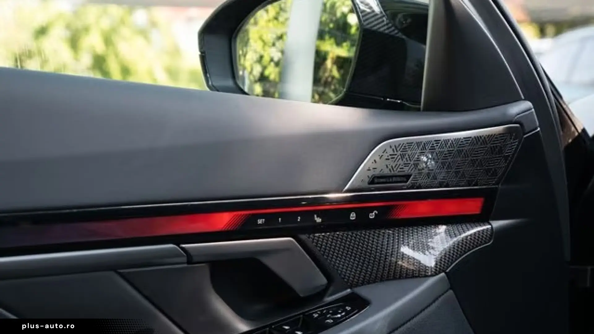 BMW M5 Plug-in Hybrid M xDrive M Steptronic