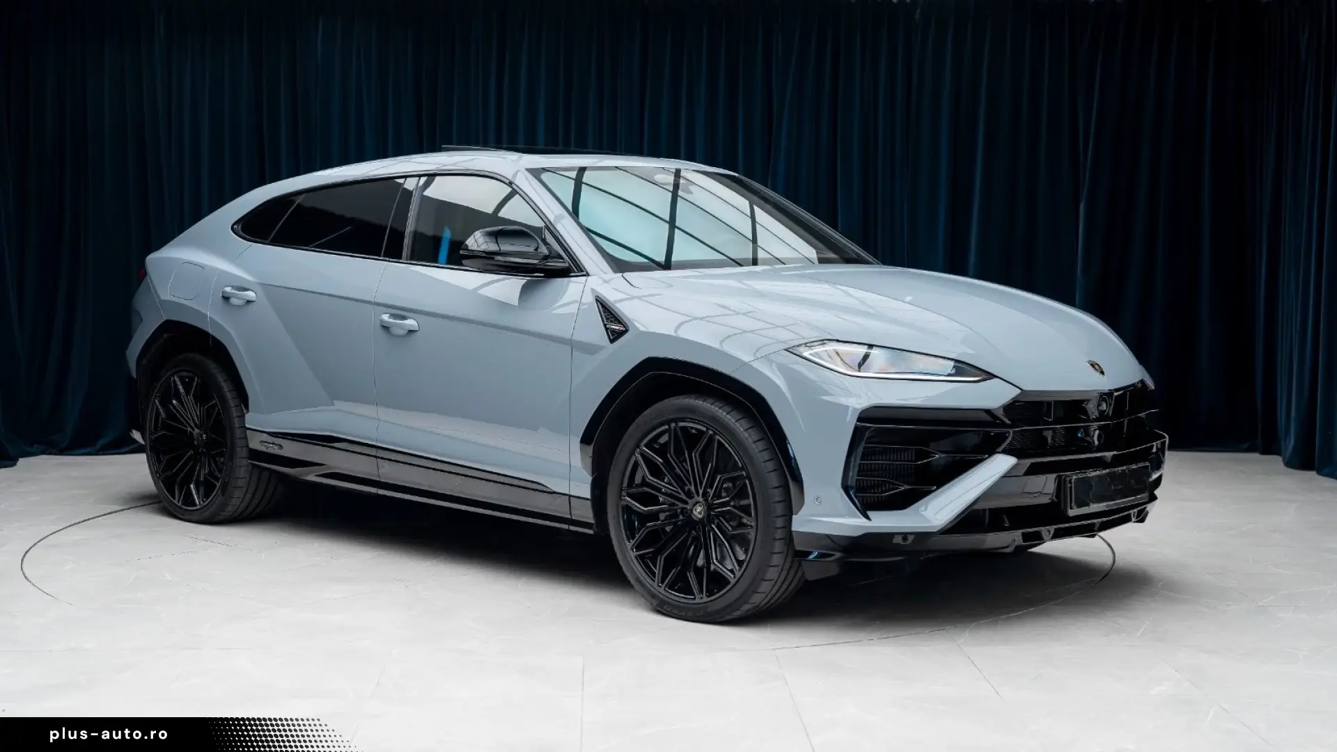 Lamborghini Urus SE PHEV 2026 Style-Pack Grigio Acheso