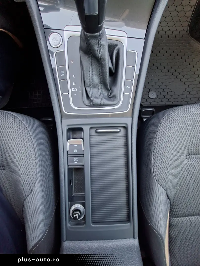 VW Golf Varariant Comfortline   1.5 TSI(benzină)–ACT  150cp