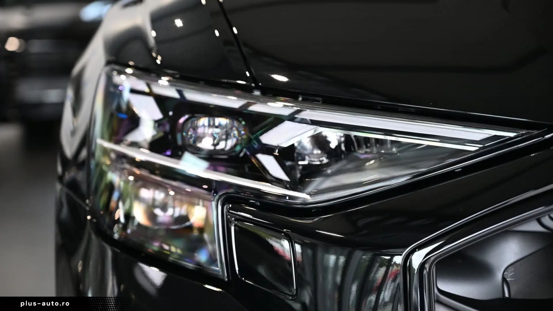 Audi Q8 50 TDI S-Line 5 ani garantie