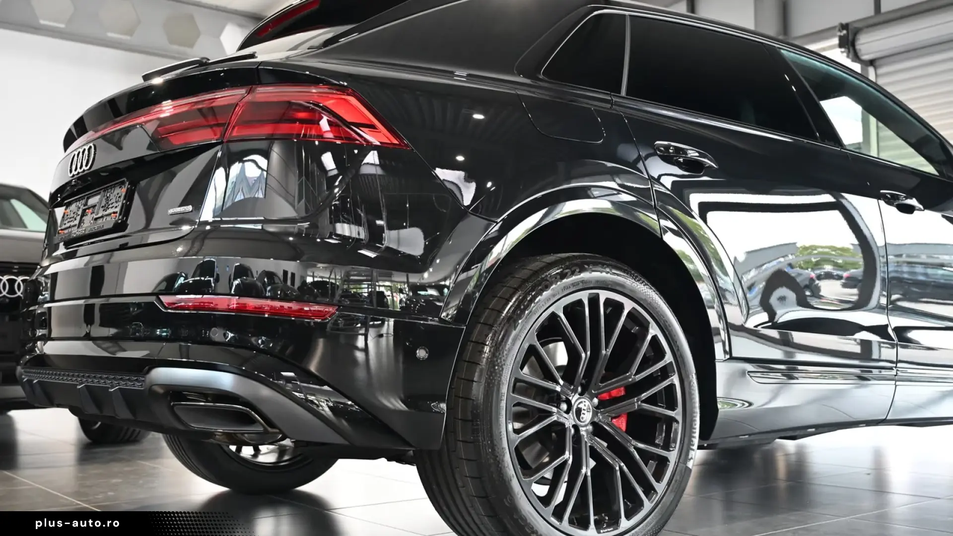 Audi Q8 50 TDI S-Line 5 ani garantie