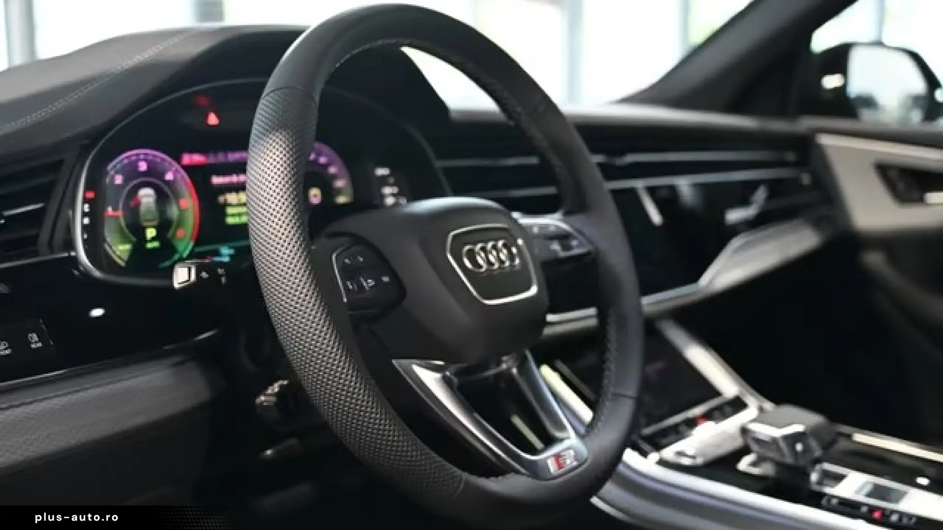 Audi Q8 50 TDI S-Line 5 ani garantie