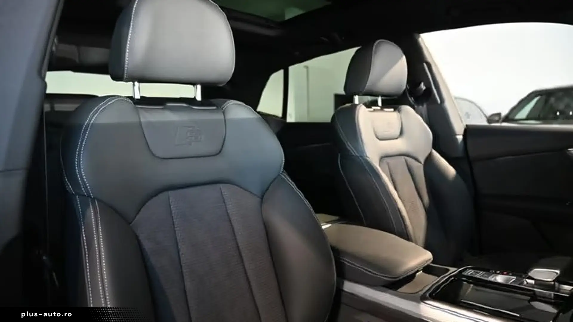 Audi Q8 50 TDI S-Line 5 ani garantie