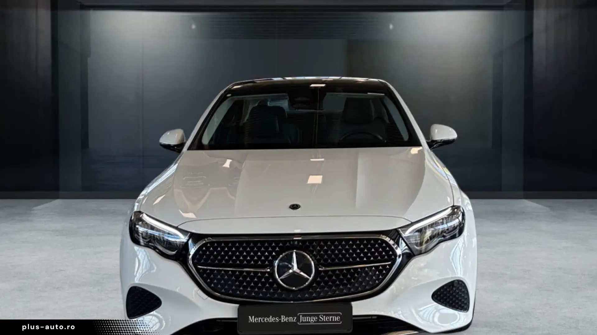 Mercedes-Benz E 220 d Avantgarde PANO • MBUX • KEYLESS