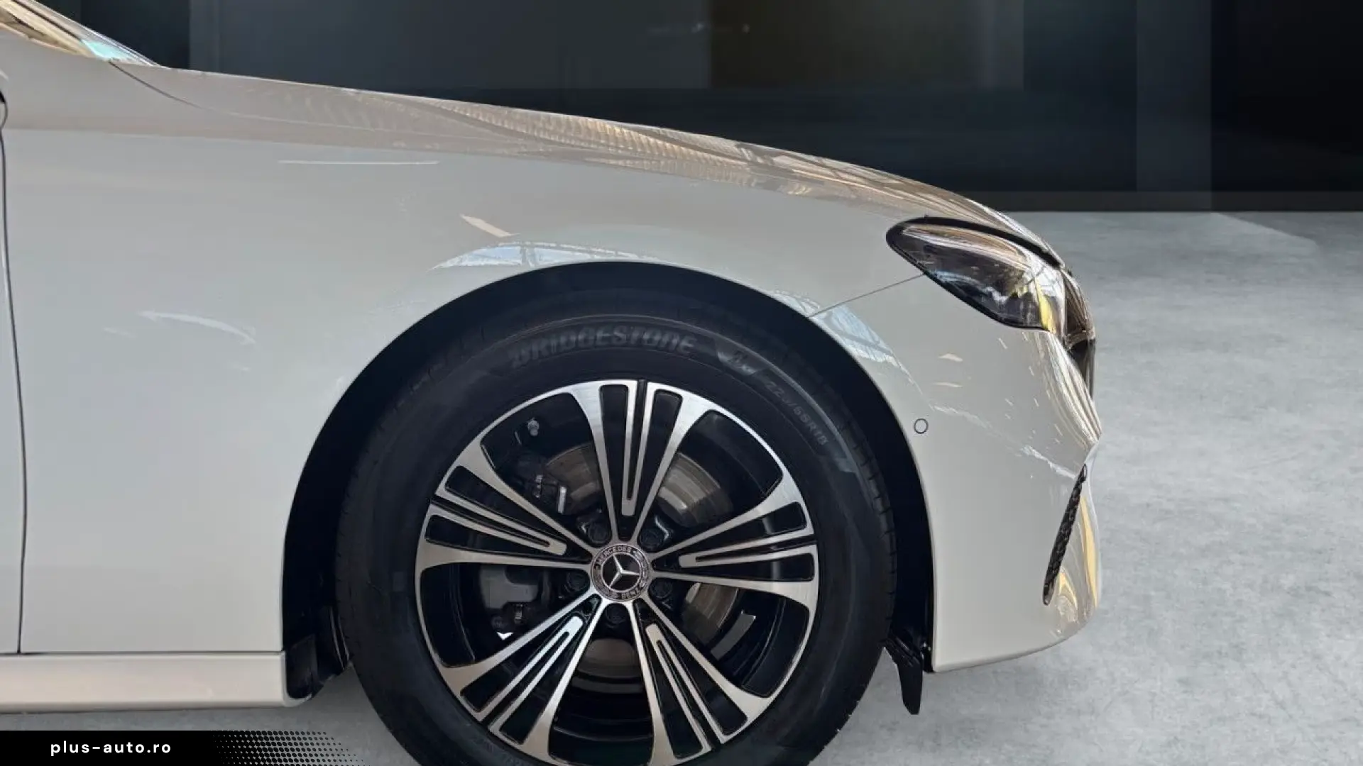 Mercedes-Benz E 220 d Avantgarde PANO • MBUX • KEYLESS