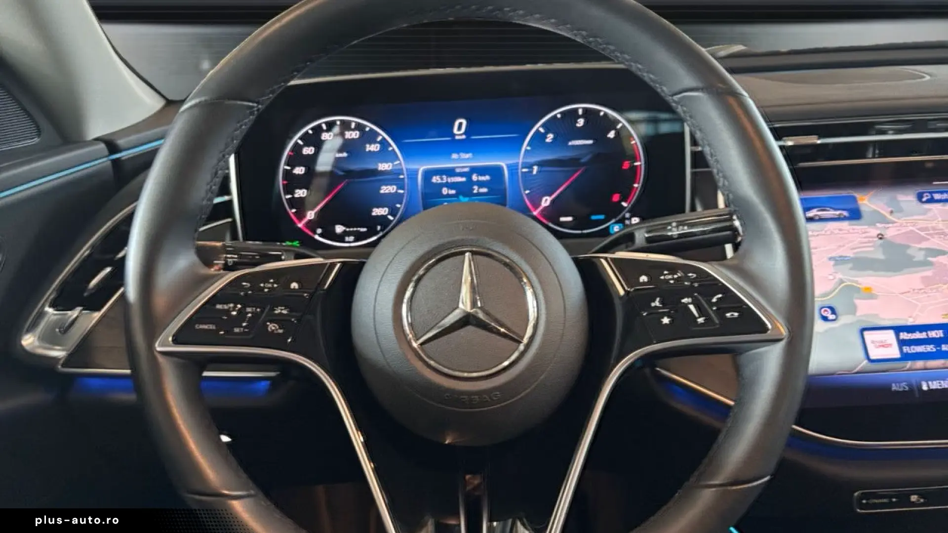 Mercedes-Benz E 220 d Avantgarde PANO • MBUX • KEYLESS