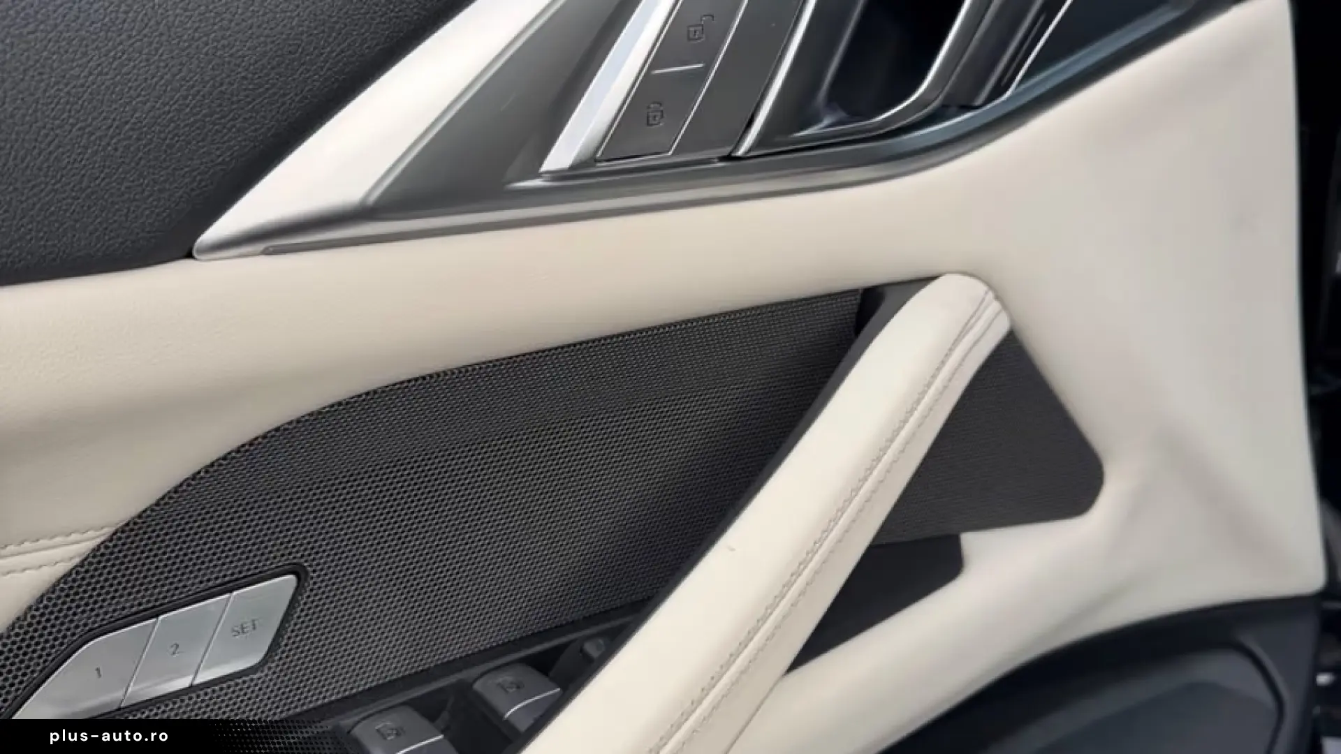 BMW M440i xDrive Cabrio LASER • HUD • HARMAN KARDON