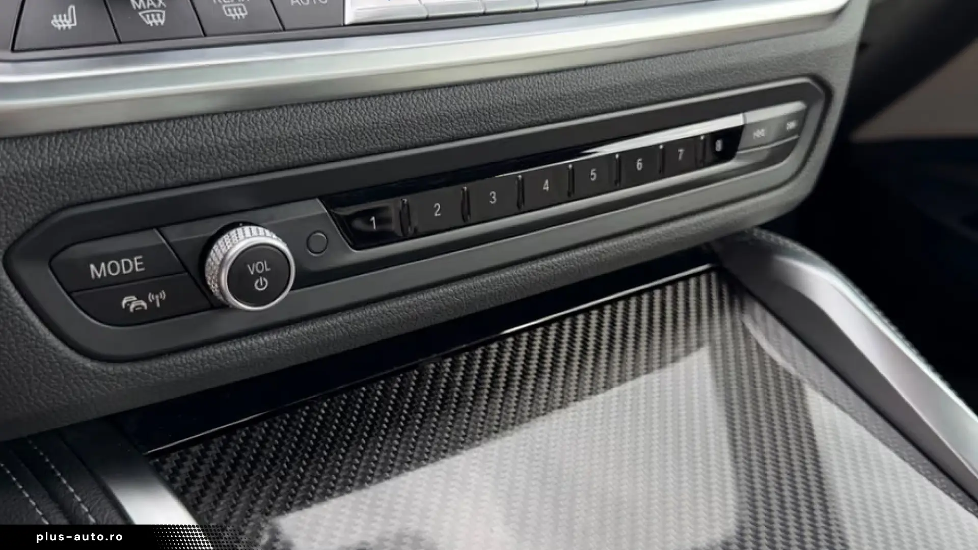 BMW M440i xDrive Cabrio LASER • HUD • HARMAN KARDON