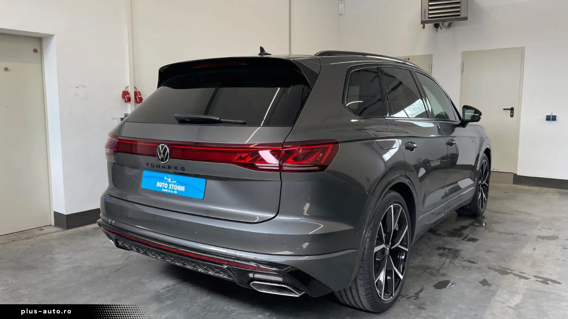 Volkswagen Touareg 3.0 TDI 4Motion R-Line Final Edition