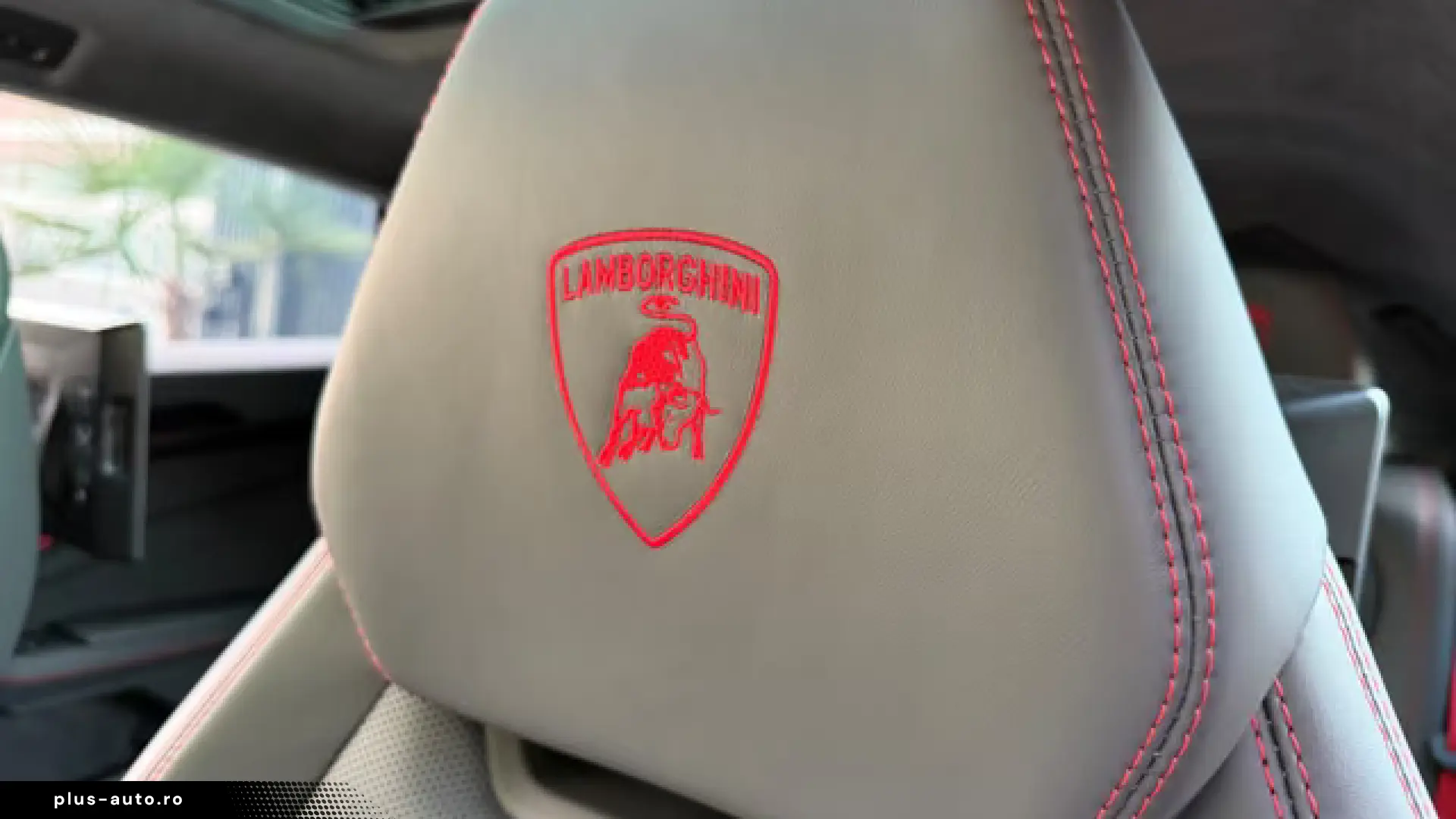 LAMBORGHINI URUS 2025 — imagine 14