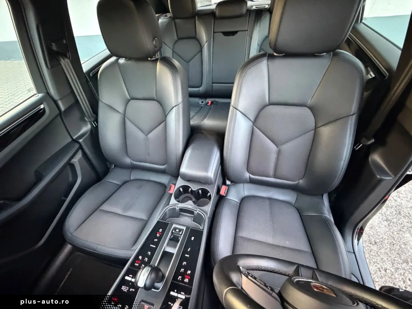 PORSCHE Macan SPURWECHS RFK
