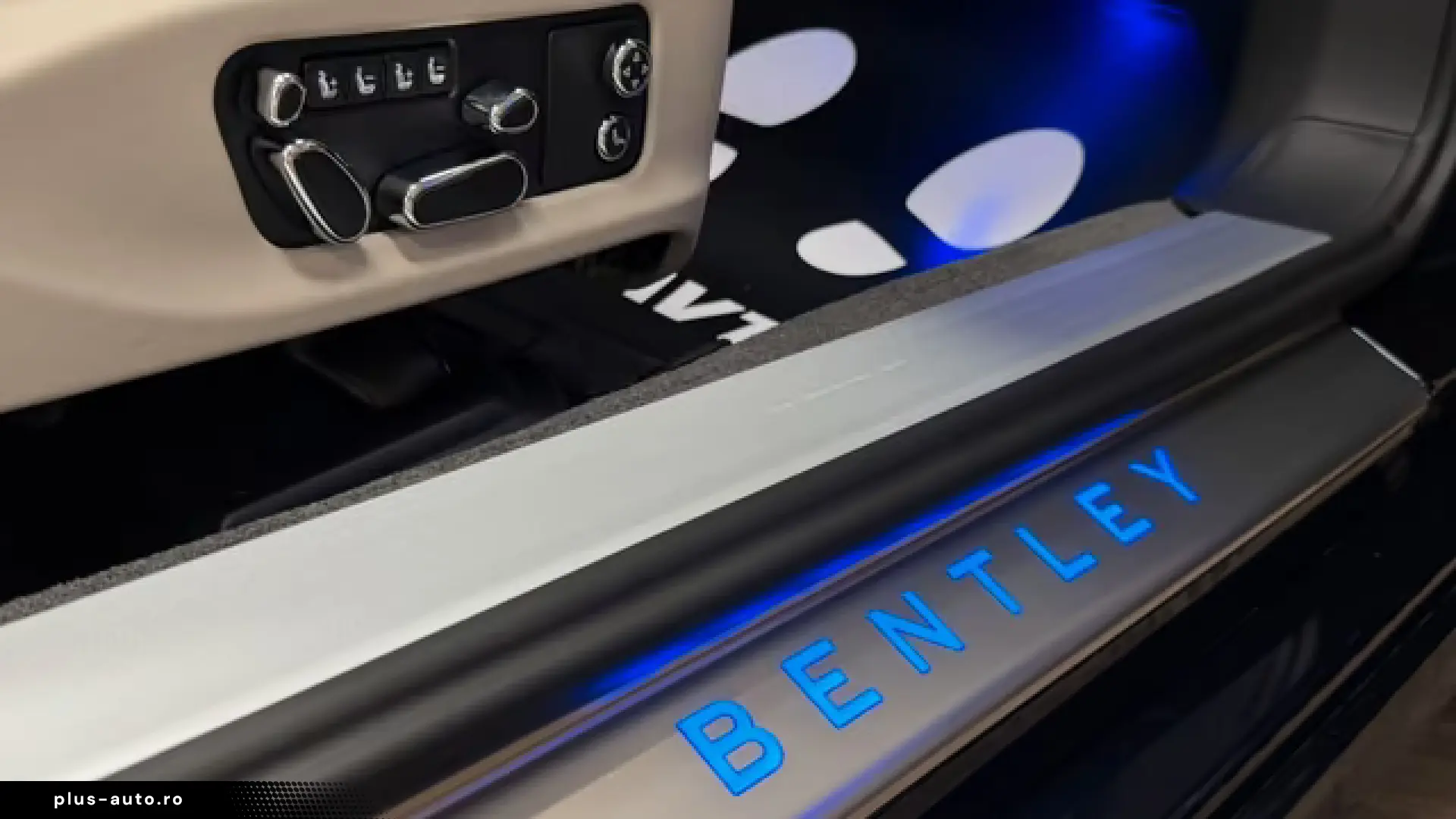 Bentley Continental GTC CONTINENTAL-GTC-680HP-