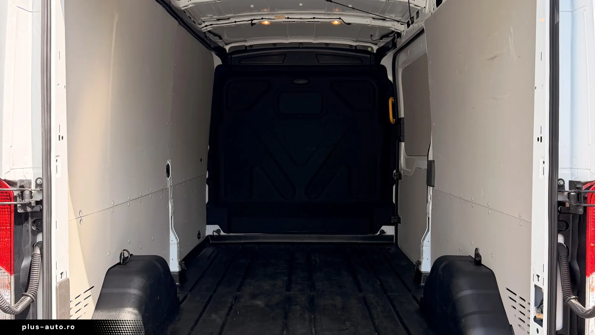FORD TRANSIT POWERSHIFT L3H2 FULL OPTION