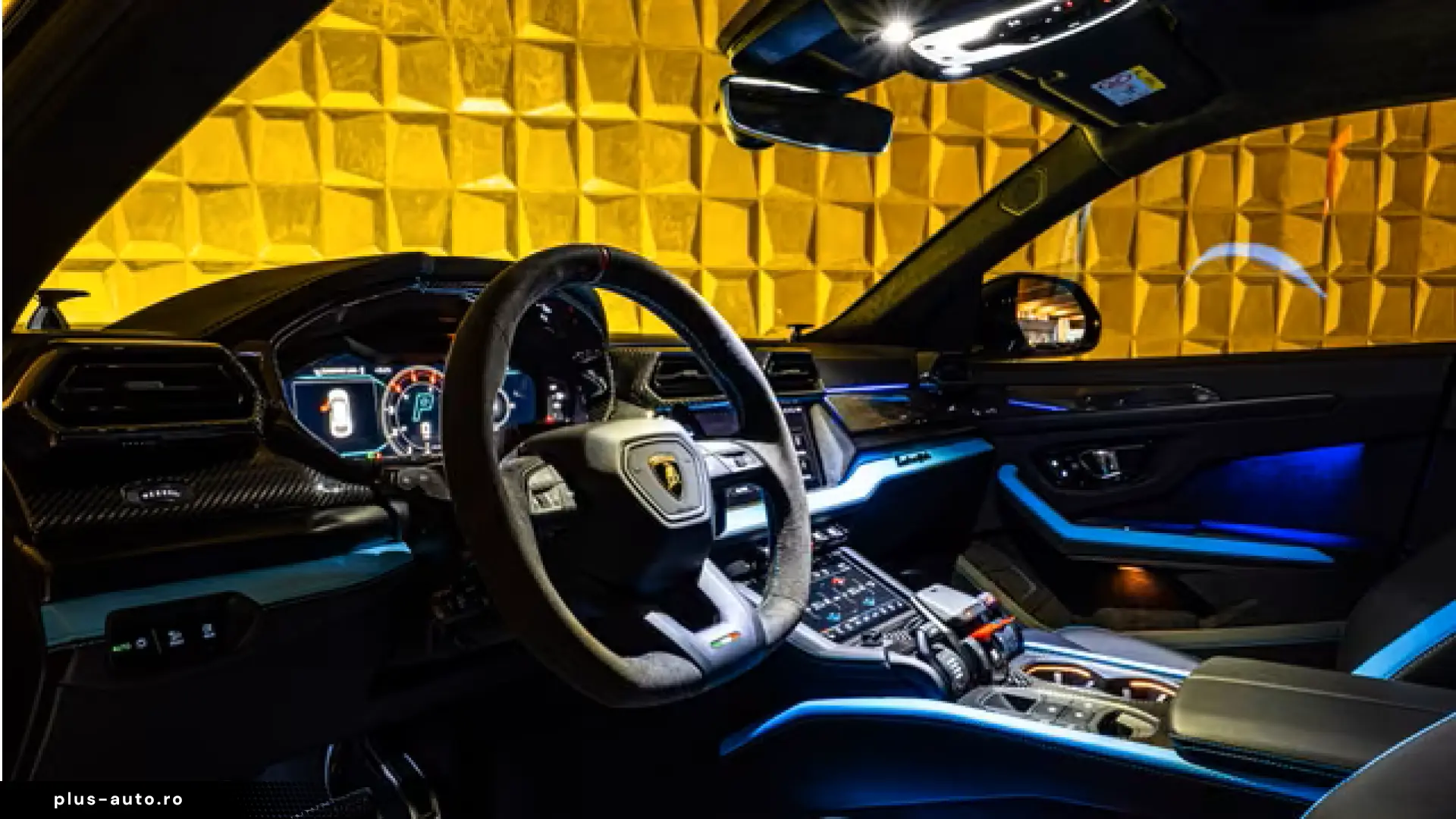 LAMBORGHINI URUS 2026 — imagine 14