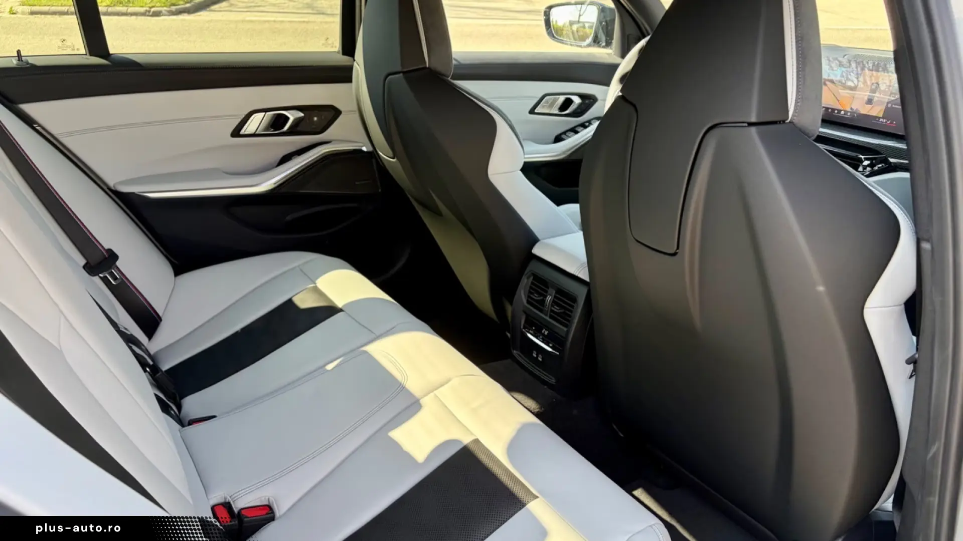 BMW M3 Competition xDrive 360  VENTILAȚIE