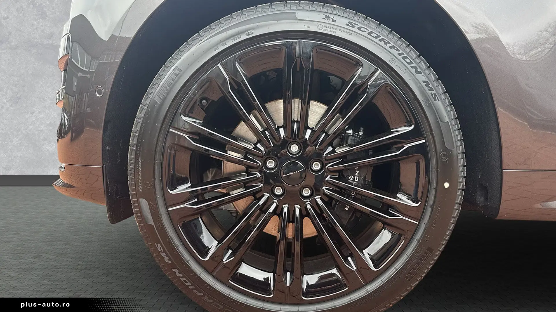 Land Rover Range Rover Sport D300 Dyn. HSE AHK Pano WinterP