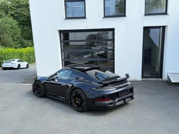 Porsche 992 Turbo