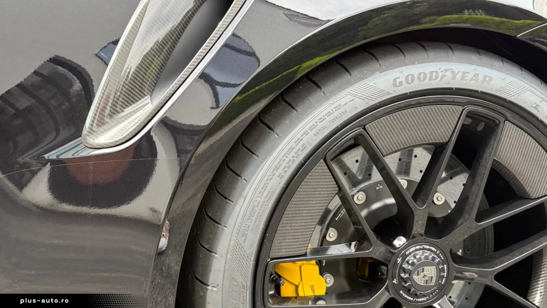 Porsche 992 Turbo