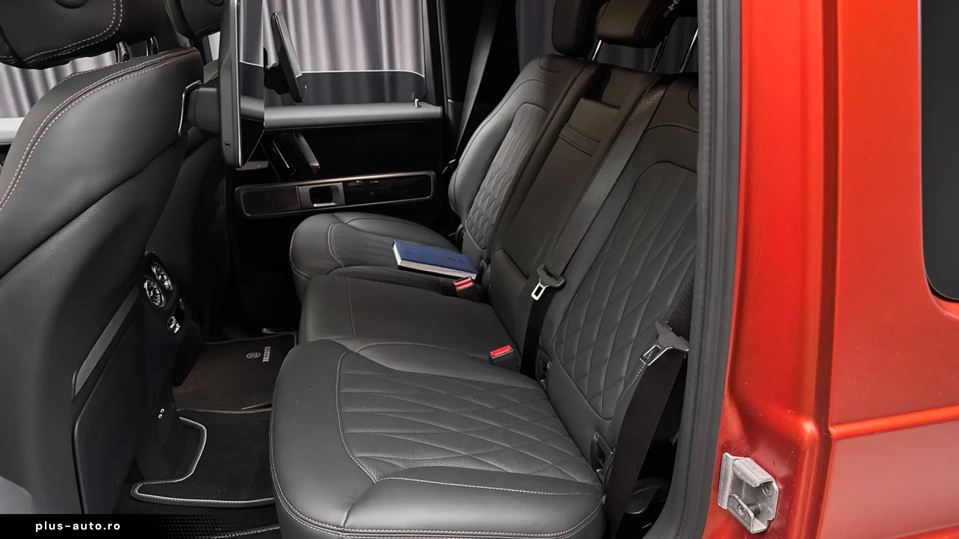 MERCEDES-BENZ G-Class 2025 — imagine 31