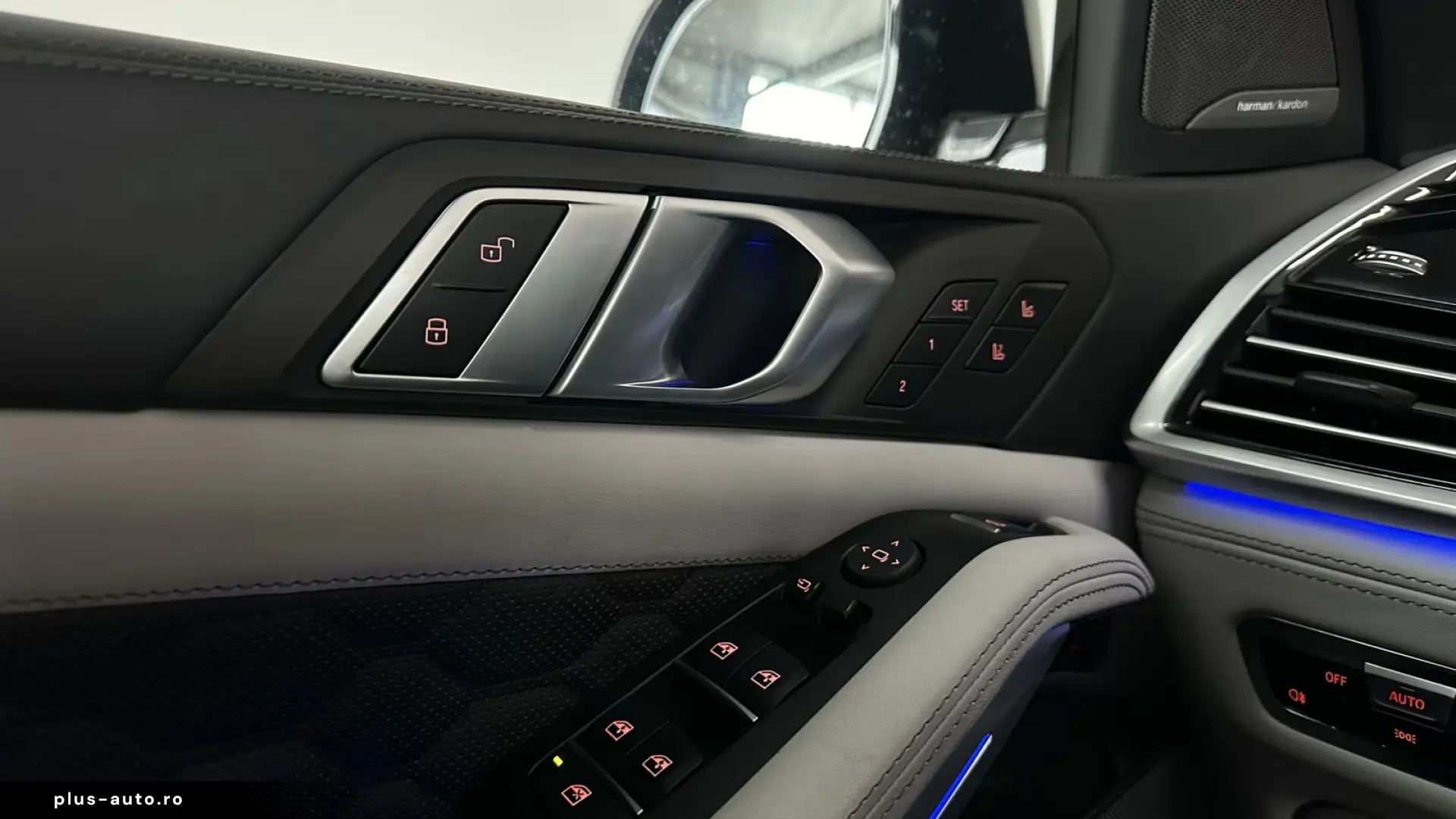 BMW X5 M 2023 — imagine 12
