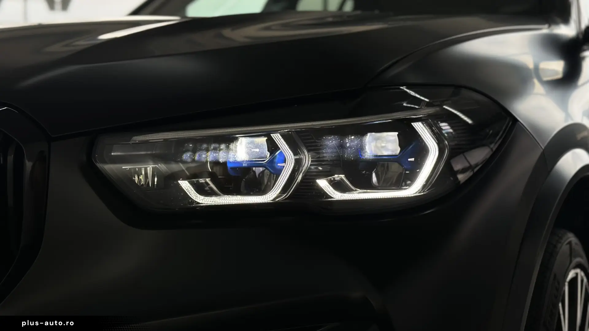 BMW X5 M 2023 — imagine 25