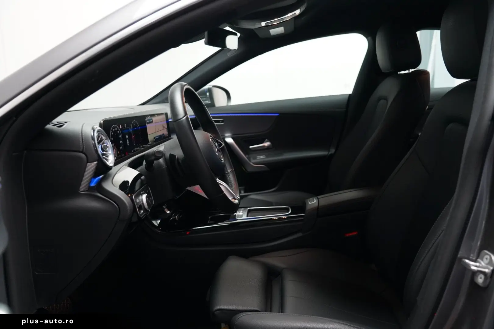 MERCEDES-BENZ CLA180d ADVANCED  WIDESCREEN LED KEYLESS