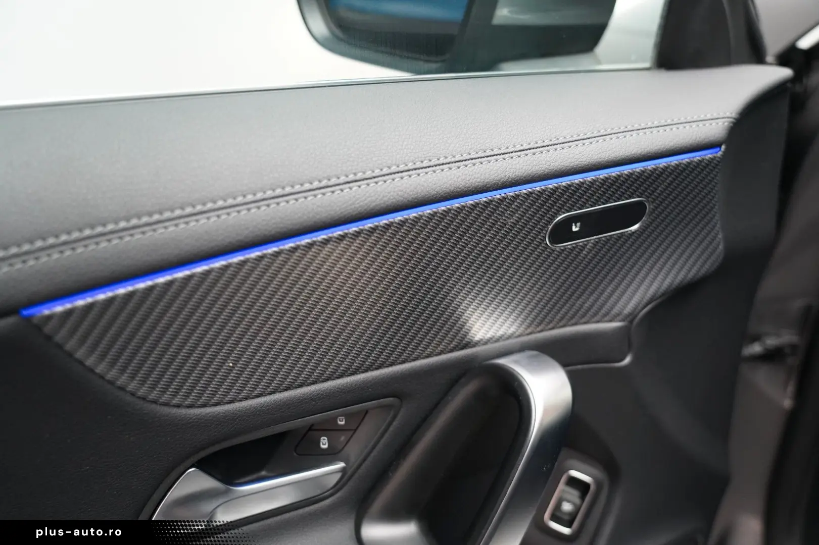MERCEDES-BENZ CLA180d ADVANCED  WIDESCREEN LED KEYLESS