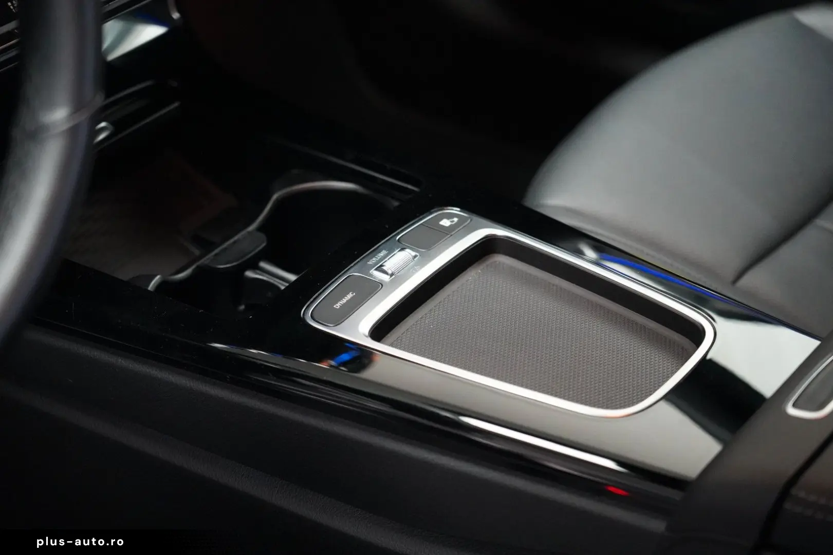 MERCEDES-BENZ CLA180d ADVANCED  WIDESCREEN LED KEYLESS