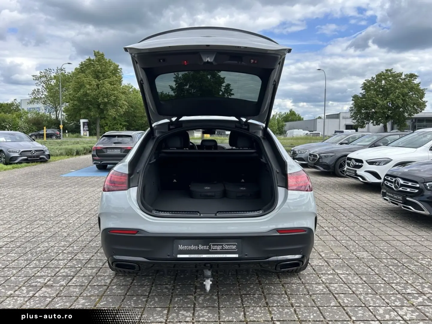 MERCEDES-BENZ GLE 350de 4M Coupé AMG BURM NIGHT AIRMATIC 360