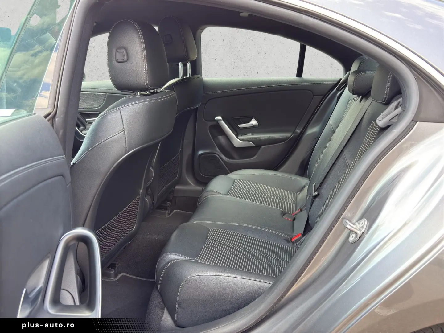 MERCEDES-BENZ CLA 200 Progressive LED AMG-ALU APPLE CAR DAB