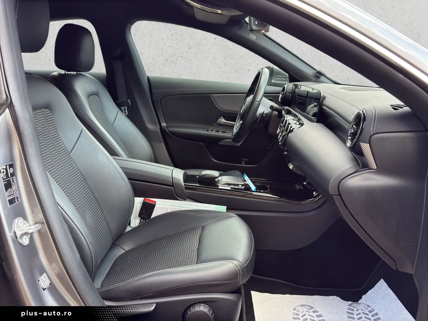 MERCEDES-BENZ CLA 200 Progressive LED AMG-ALU APPLE CAR DAB