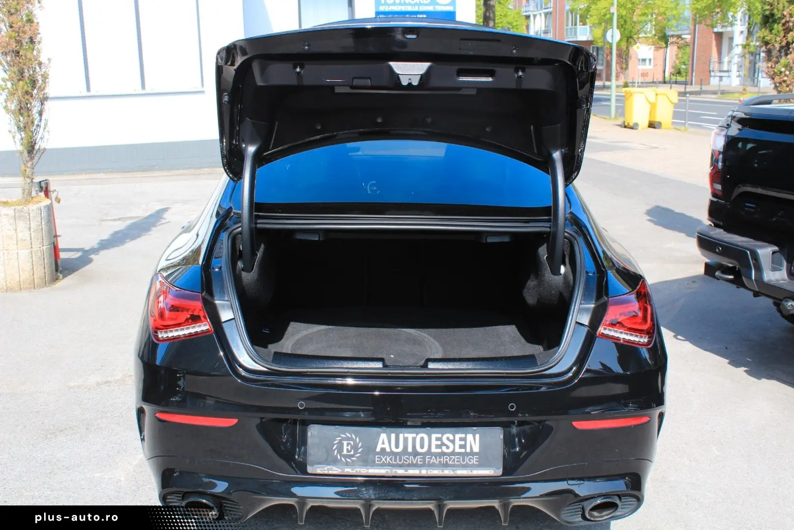 MERCEDES-BENZ CLA35 AMG 4MATIC PANO AMBIENTE BURMESTER NIGHT