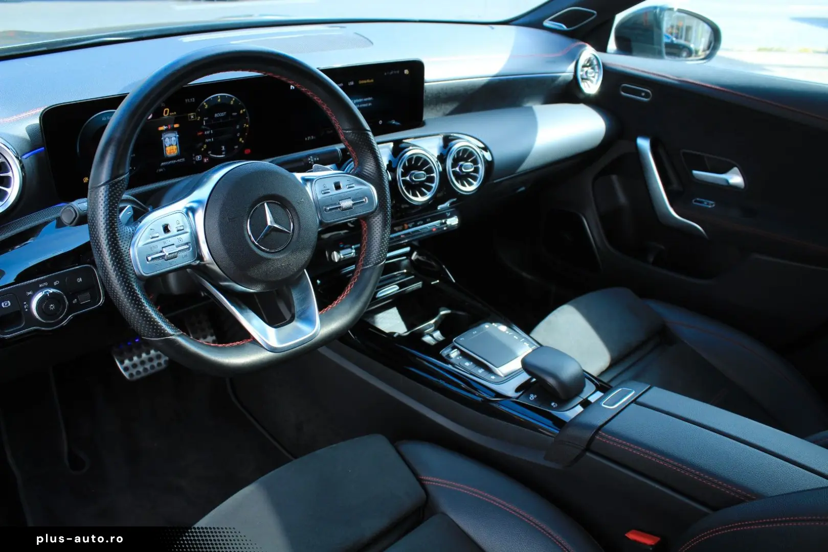 MERCEDES-BENZ CLA35 AMG 4MATIC PANO AMBIENTE BURMESTER NIGHT