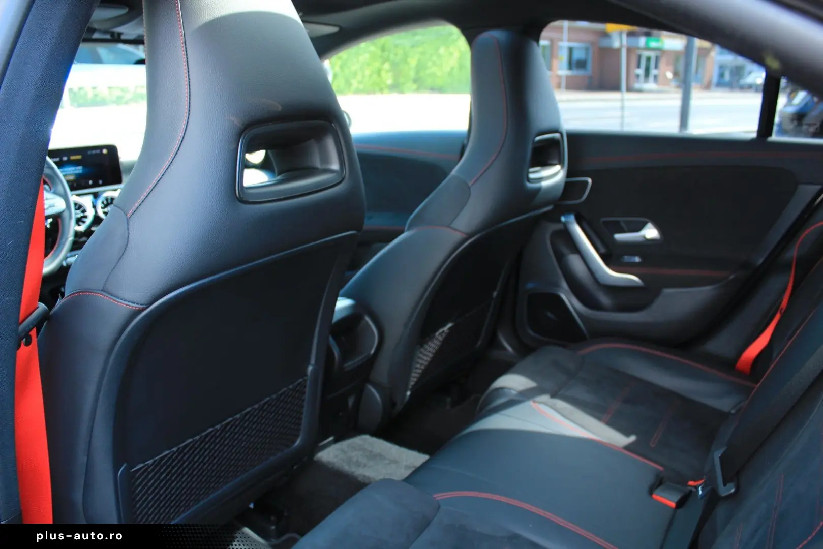 MERCEDES-BENZ CLA35 AMG 4MATIC PANO AMBIENTE BURMESTER NIGHT