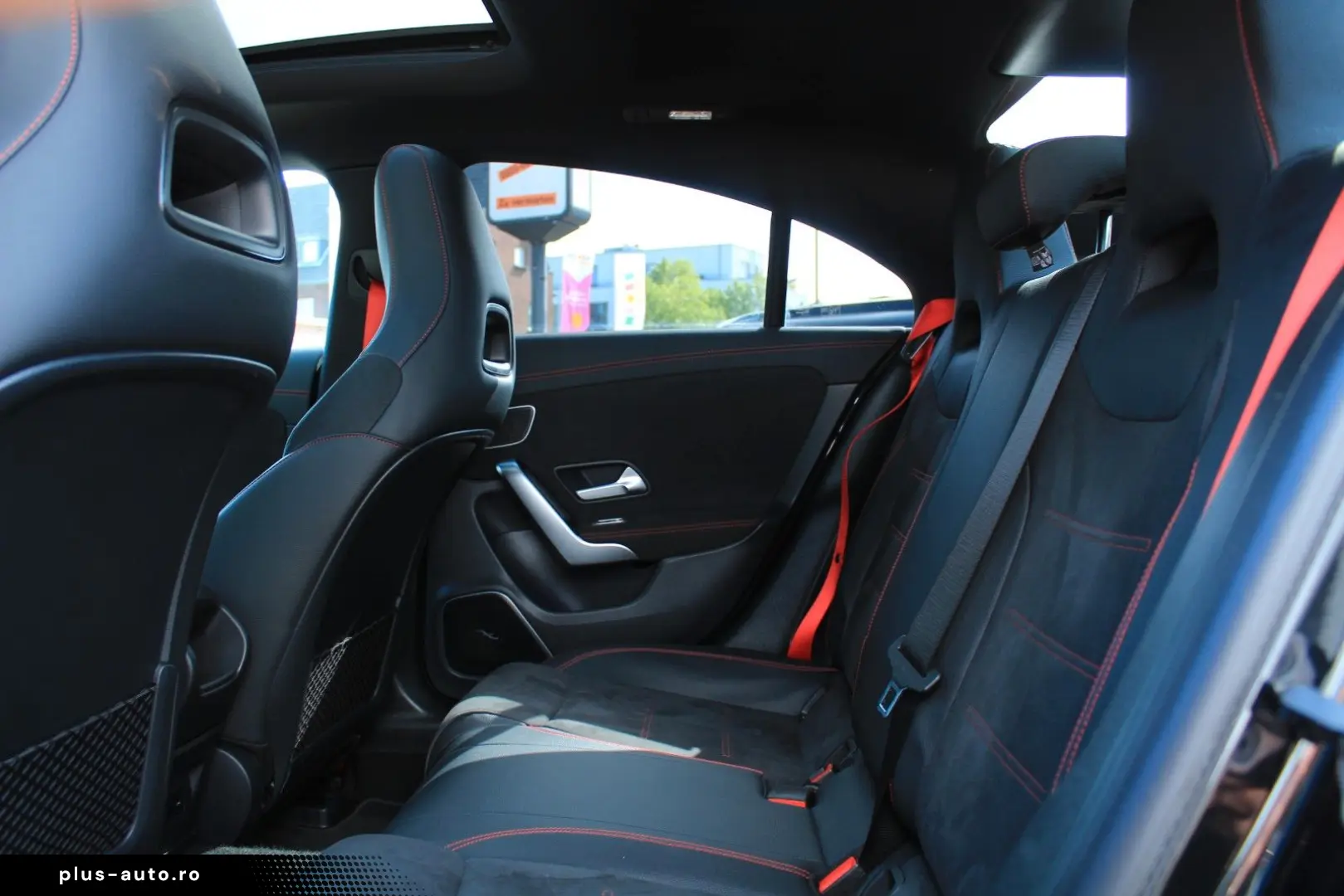 MERCEDES-BENZ CLA35 AMG 4MATIC PANO AMBIENTE BURMESTER NIGHT