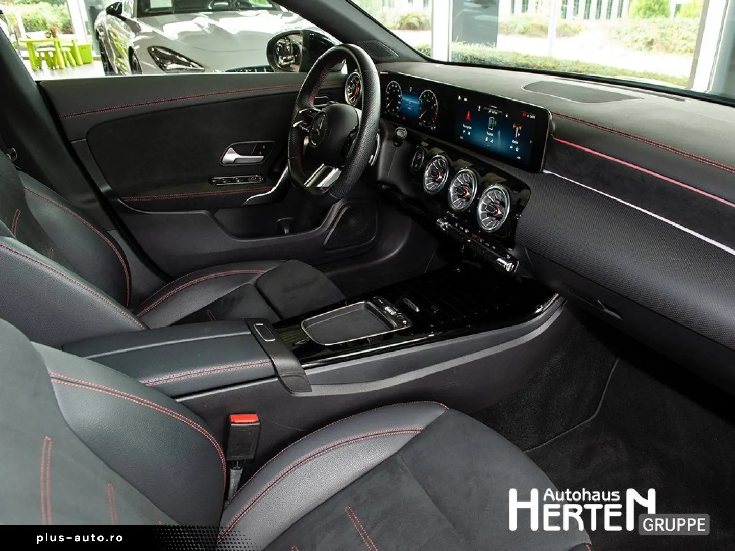 MERCEDES-BENZ CLA 200 AMG LED KEYLESS R-KAMERA AMBIENTE 18