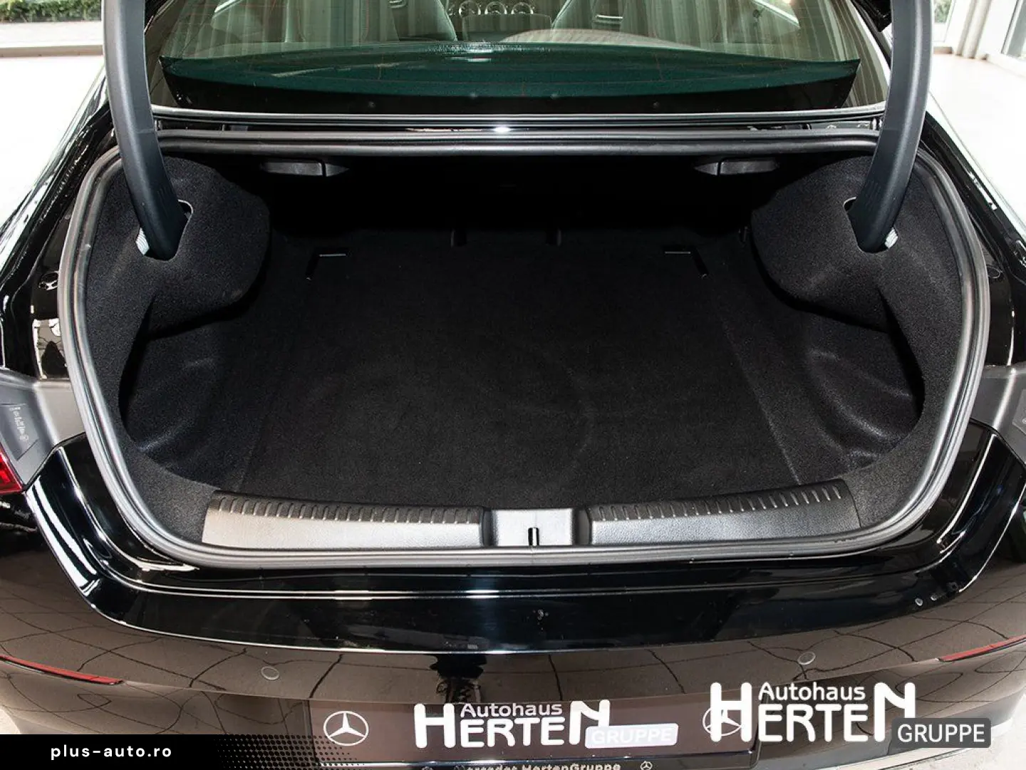 MERCEDES-BENZ CLA 200 AMG LED KEYLESS R-KAMERA AMBIENTE 18