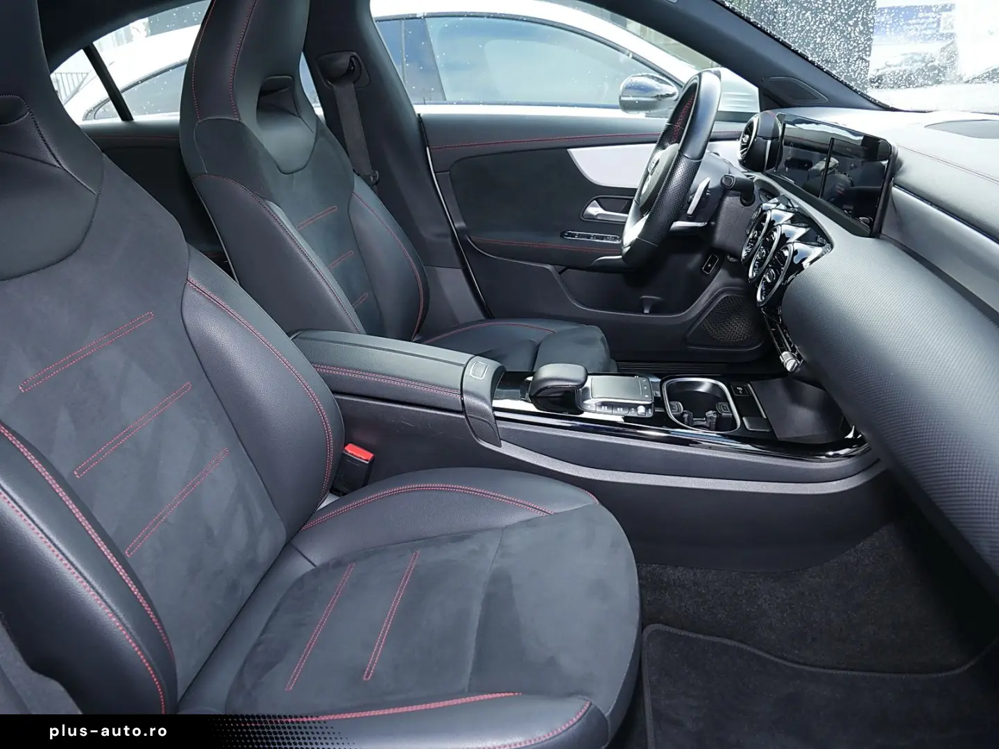 MERCEDES-BENZ CLA 250 e Coupé AMG Sitzkomfort-Paket SHZ MBUX