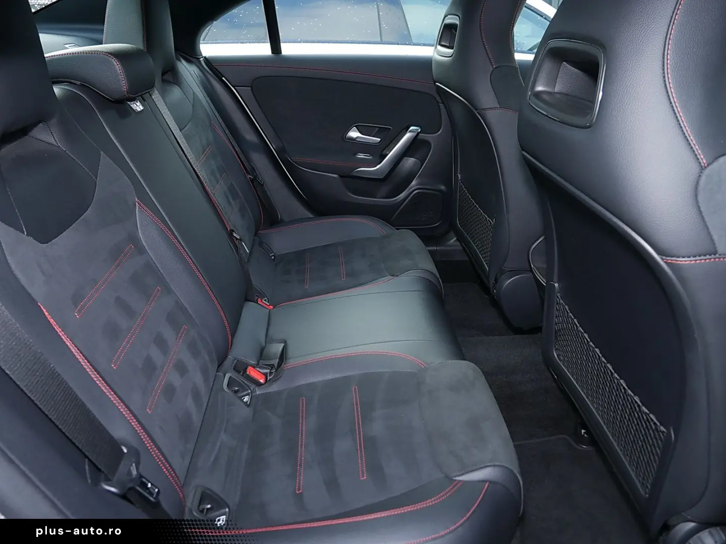MERCEDES-BENZ CLA 250 e Coupé AMG Sitzkomfort-Paket SHZ MBUX