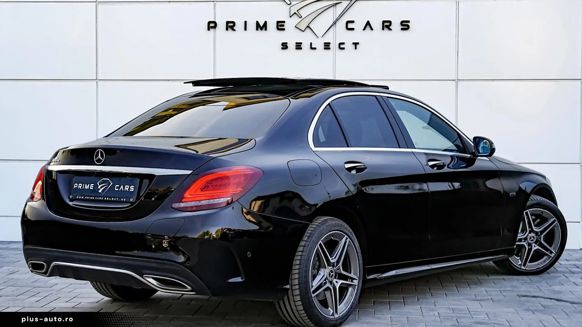 Mercedes-Benz C 300 e 9G-TRONIC AMG Line