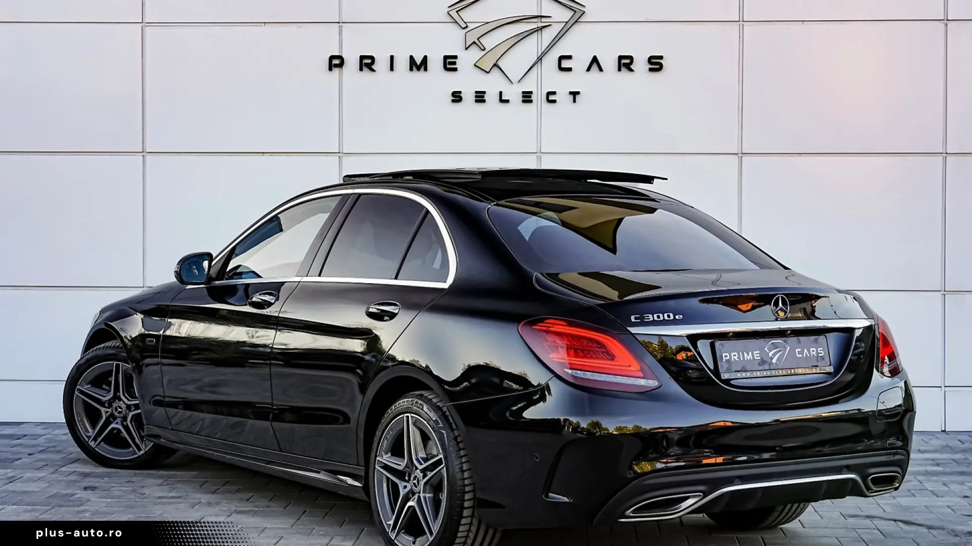 Mercedes-Benz C 300 e 9G-TRONIC AMG Line