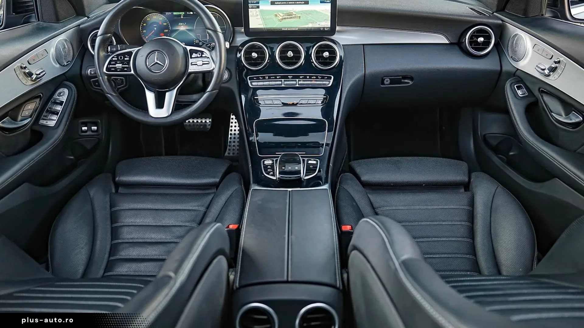 Mercedes-Benz C 300 e 9G-TRONIC AMG Line
