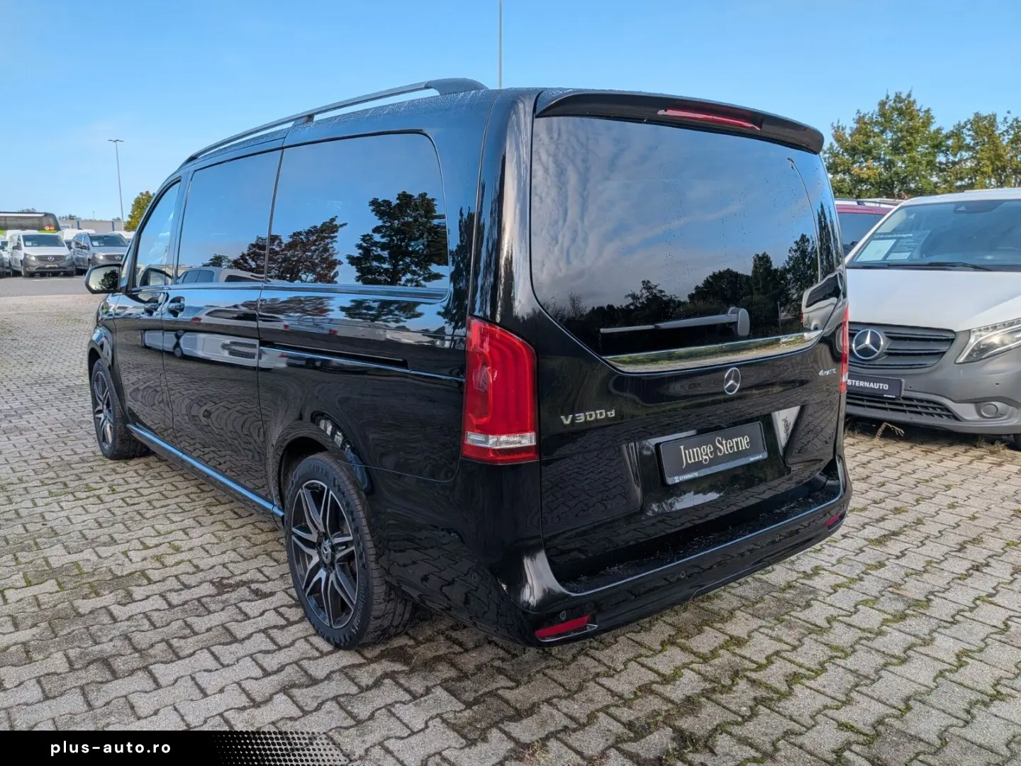 MERCEDES-BENZ V 300 d 4M Exclusiv L AMG Pano Standh &hellip;