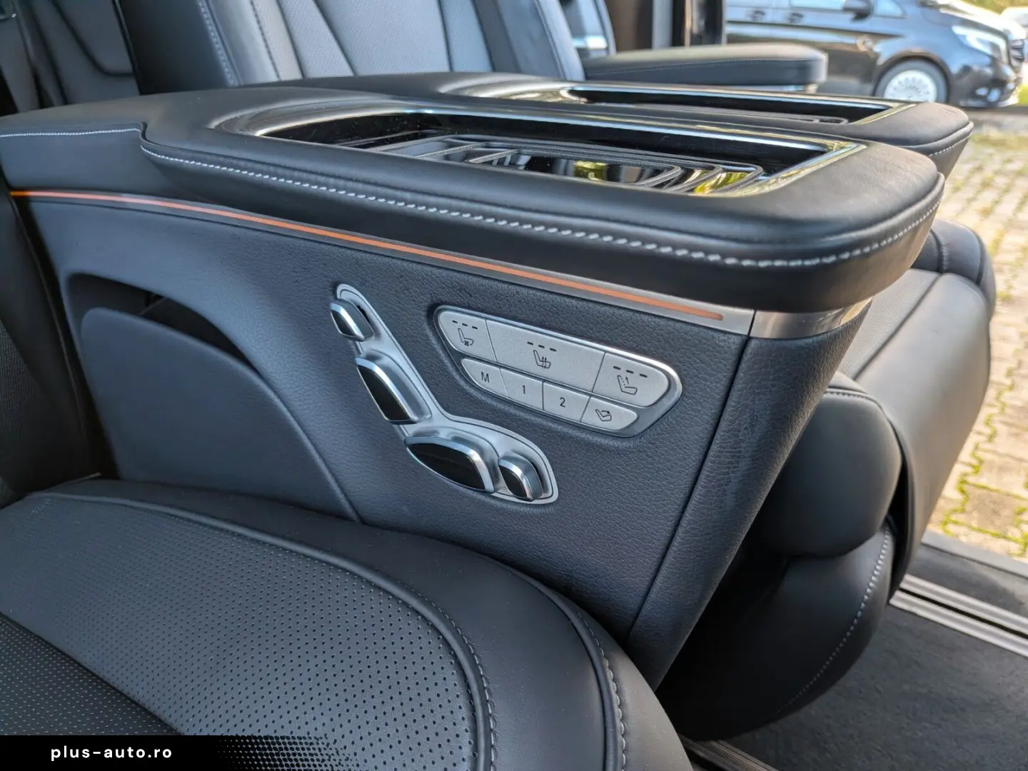 MERCEDES-BENZ V 300 d 4M Exclusiv L AMG Pano Standh &hellip;